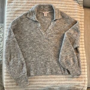 Gray Ribbed Women’s Sweater